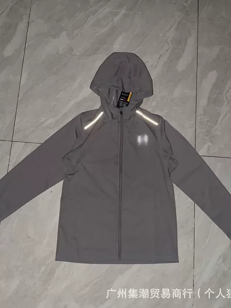 New Sports Ice Silk Jacket Spring and Autumn Jacket Quick-Drying Windproof Hooded Jacket Jacket Men's Autumn Jacket