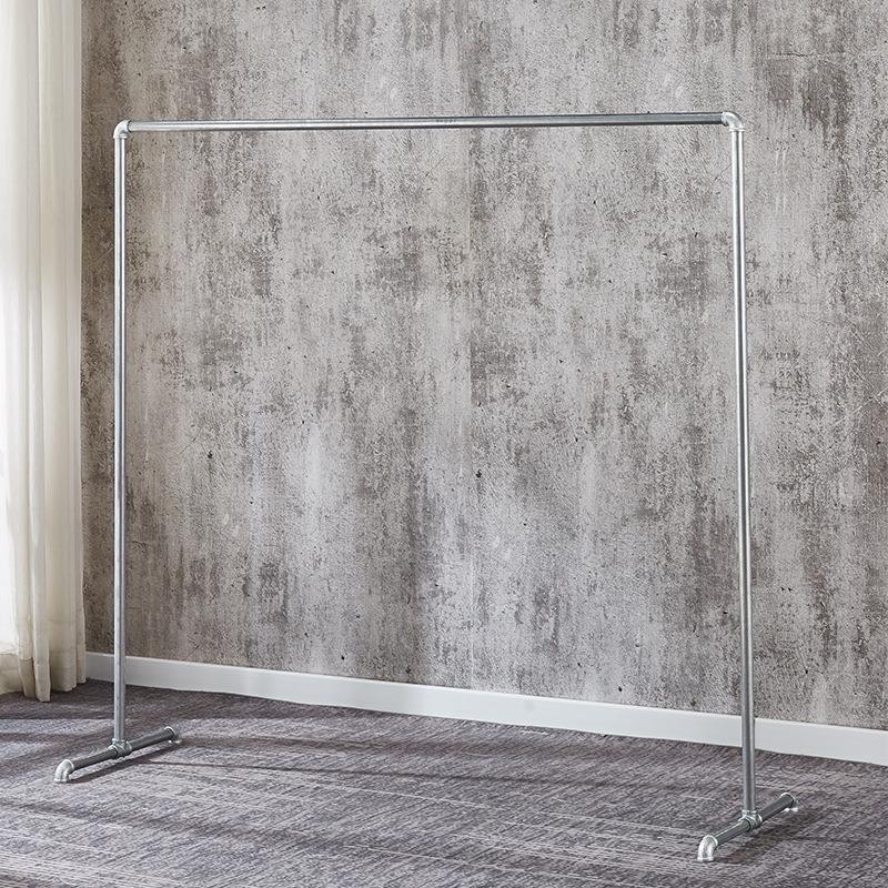 수도관 기본 색상 1.5 미터 길이 1.5 미터 높이 바퀴없이 (재고)