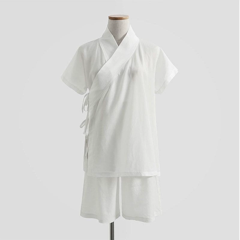 Древняя ханьская одежда с воротником