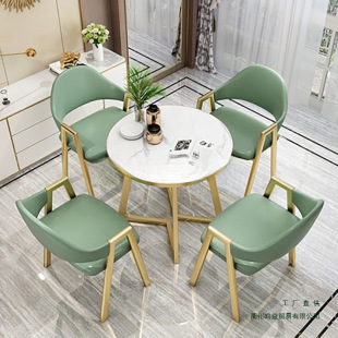 ���WǢՄ���νM���̨�p�����e����С������e�Ӵ��F�����sС�A��