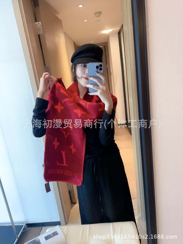 韩国东大门围巾空调披肩两用女秋冬季厚保暖双面披风百搭软糯围脖|undefined