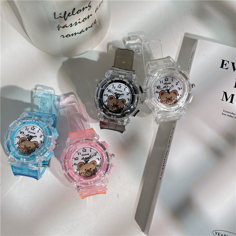 Children's Quartz Watch With Cartoon Bear Design For Students_voghion.com