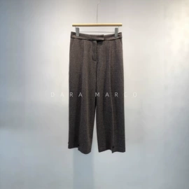 女式毛呢外套;休闲裤;女式羊绒外套