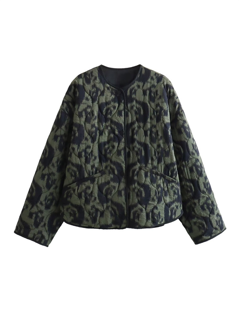 Winter retro trend long-sleeve with a round collar