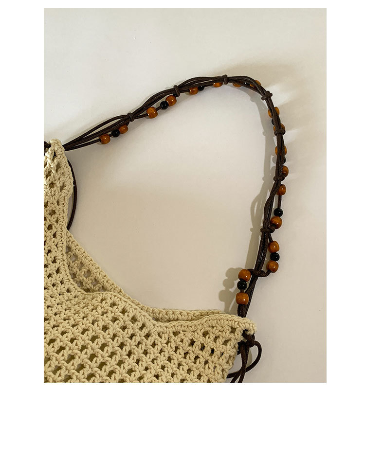 Summer woven beaded single-shoulder bag for women, large capacity, retro and fashionable, hollowed-out casual vacation style underarm crossbody bag Application Scenario