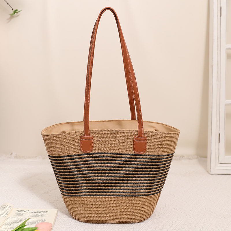 Women's Medium PVC Stripe Elegant Vintage Style Square Zipper Straw Bag display picture 4