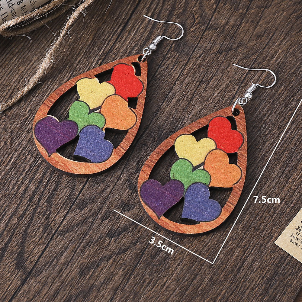 1 Pair Retro Water Droplets Wood Hollow Out Women's Drop Earrings display picture 3