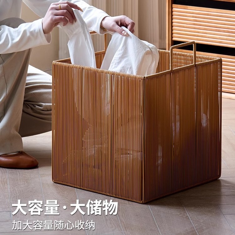 Cesta de ropa sucia tejida de ratán de imitación personalizada Cesta de almacenamiento de ropa sucia para el baño Cesta de ropa sucia impermeable para el hogar Cesta de lavandería para el baño