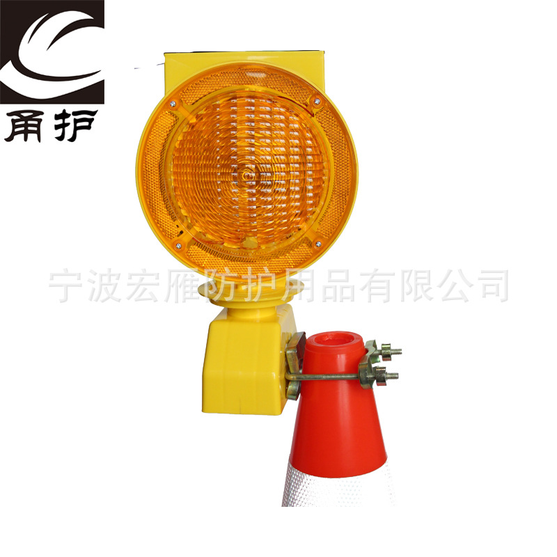 源头工厂直销太阳能LED警示灯夜间爆闪施工路障警告灯量大价优