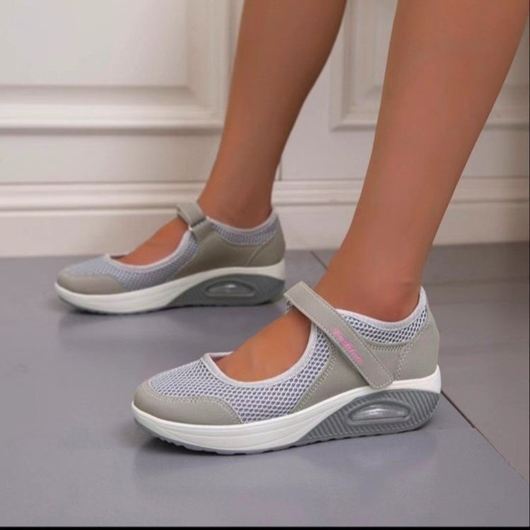 Cross-border plus size breathable shoes 2024 new air cushion low-top Velcro mesh shoes casual fashion soft-soled sandals