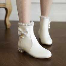 女童短靴秋冬新款白色高跟洋气公主皮靴儿童马丁靴蝴蝶结短筒靴