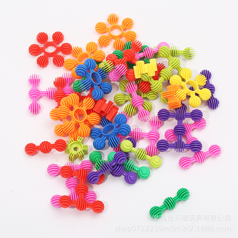 Bloques de construcción para niños ensamblando juguetes educativos ensamblando niños y niñas de 3 a 6 años de edad jardín de infantes especial pequeño girasol educación temprana