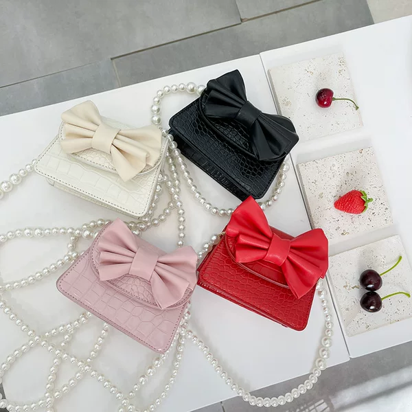 Niche Design Bow Shoulder Small Bag for Women 2024 New Fashion Sweet Cool Kidsren's Small Bag Fashionable Crossbody Bag Trendy