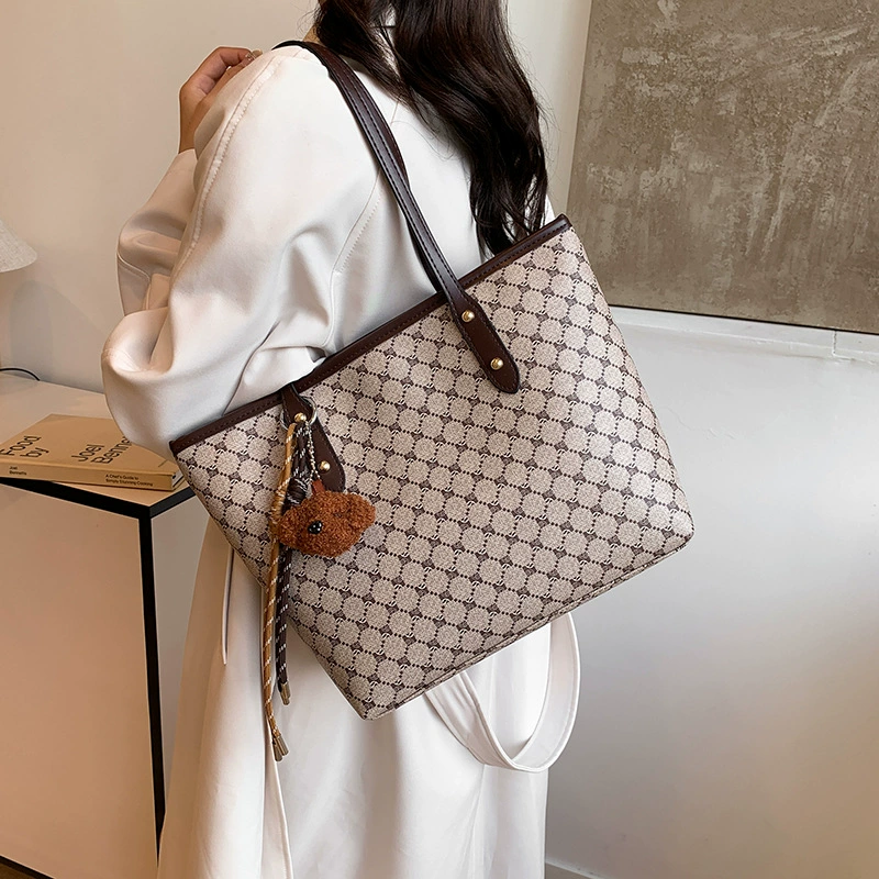 Кросс-бордерная новая высококачественная универсальная женская сумка, популярная среди интернет-знаменитостей, вместительная сумка через плечо, оптовая продажа от производителя