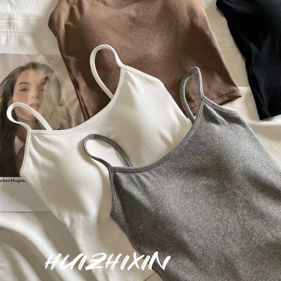 Primavera y verano nuevo estilo coreano correa de hombro delgada hilo camisola ropa interior las mujeres con almohadilla en el pecho belleza back top