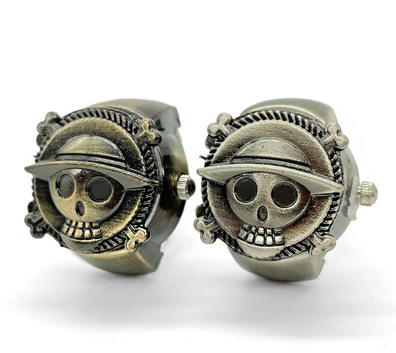 33g Weight Quartz Glass Mirror Material Stainless Steel Strap Material Watch Rings Classification Pointer+Number Display Type Round Dial Shape Daily, Street Occasion Quartz Movement Skull Pattern All Seasons Season Unisex Gender Hip-Hop, Vintage Style Style Hip-Hop Vintage Style Skull Quartz Watch Rings
