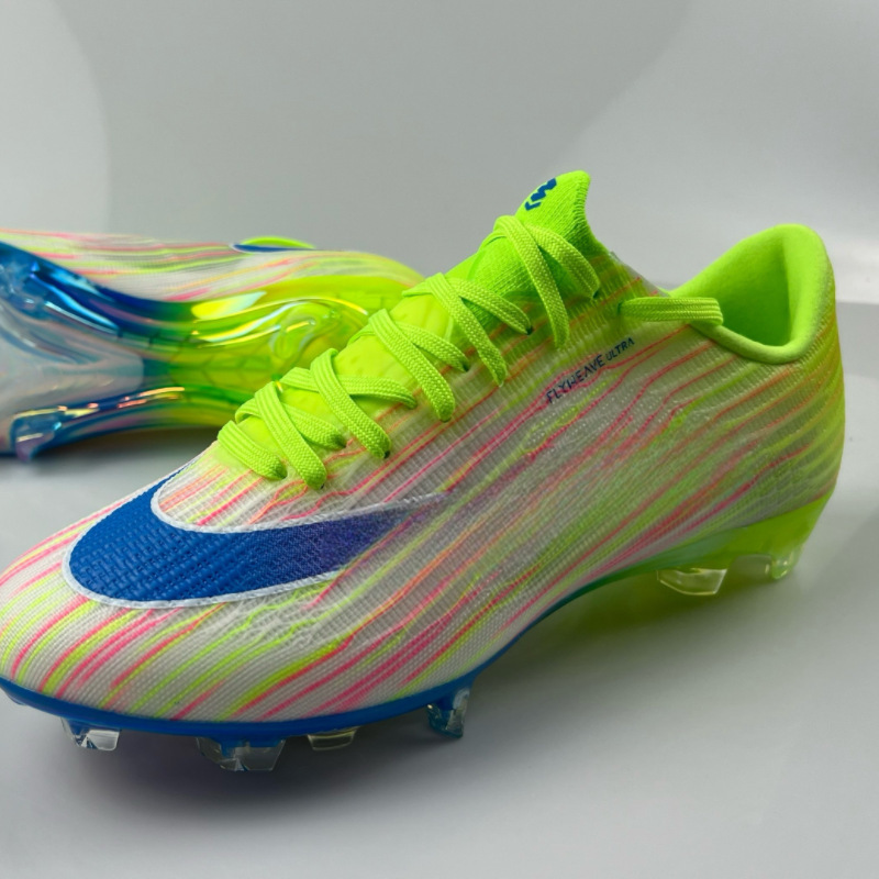 Putian manufacturer wholesales the new Mercurial 17 low-top FG soccer shoes Putian manufacturer wholesales the new Mercurial 17 low-top FG soccer shoes