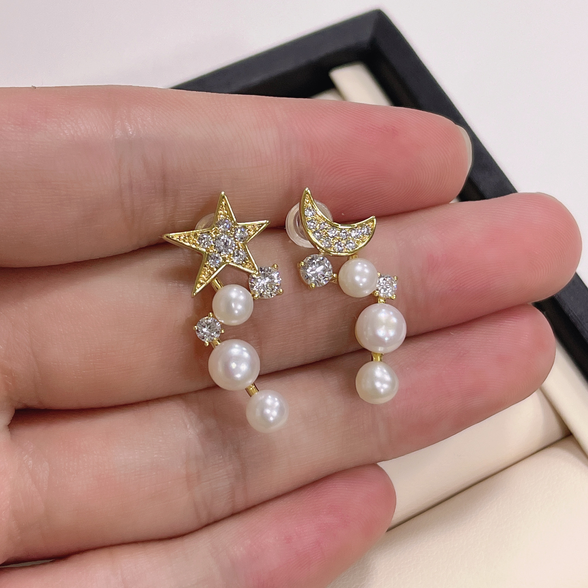 ʱ�־��Ƕ��ڴ��������ſ� ��־��14Kע�����뵭ˮ���������׹