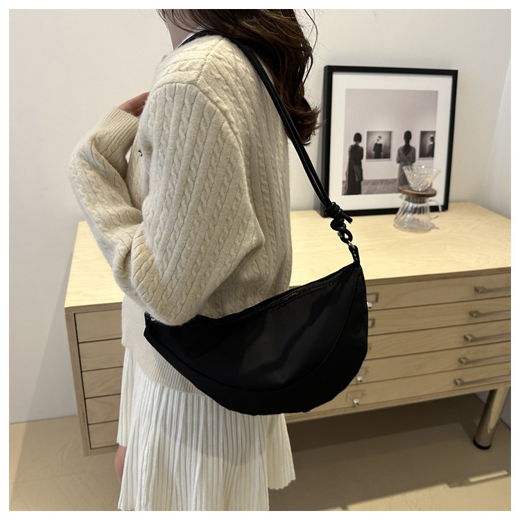Oxford fabric 2024 casual new style with contrasting colors, light and simple, single-shoulder crossbody, underarm dumpling bag for women undefined