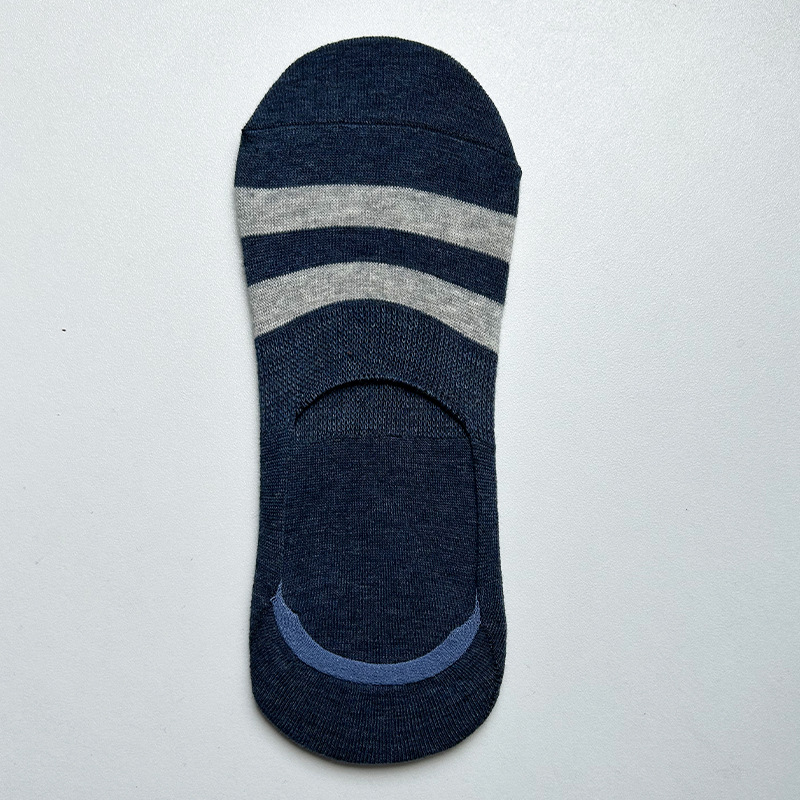 Calcetines de hombre calcetines de hombre absorbentes de sudor boca baja calcetines invisibles antideslizantes tacón verano Delgado calcetines de barco de hombre fábrica al por mayor