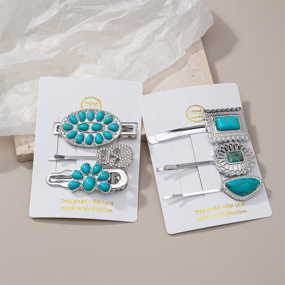 18g Weight Hair Clip Hair Accessories Type December Birthstone Turquoise Inlay Material 1 Set Quantity Outdoor, Street, Shopping Occasion Alloy Material Oval, Heart Shape Pattern Women's Gender Plating, Inlay Design Retro Style Women's Retro Oval Heart Shape Alloy Plating Inlay Turquoise Hair Clip 2