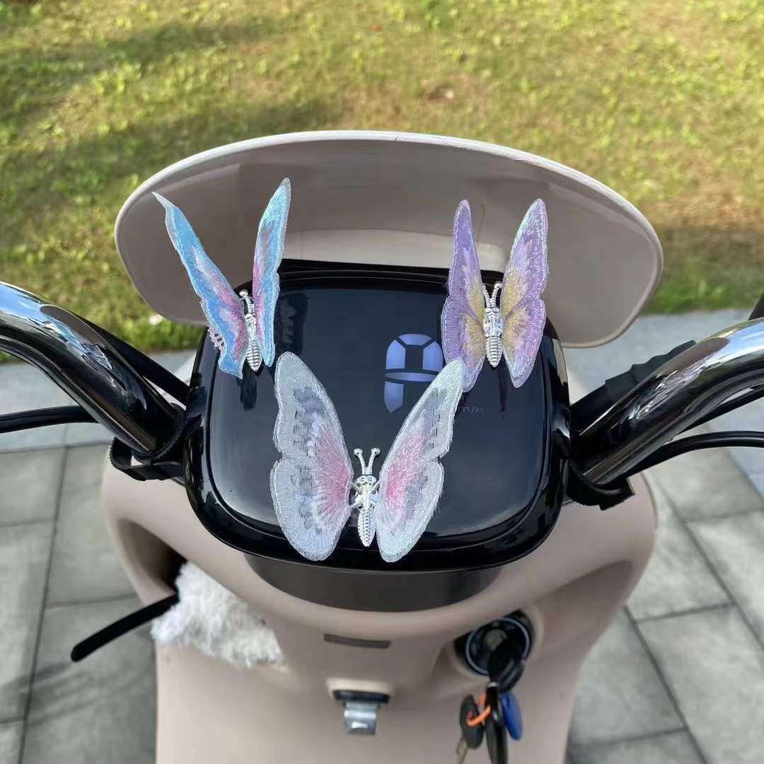 Mariposa en movimiento batería eléctrica coche espejo retrovisor decoración universal pequeño serie motocicleta de tres ruedas lindo