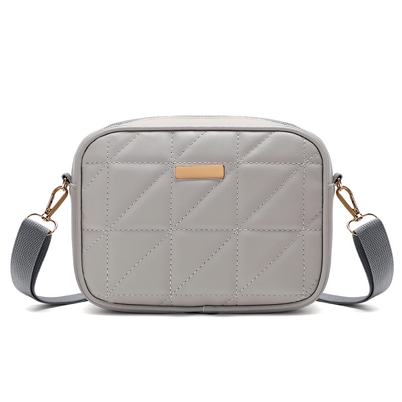Bolsa de mujer inclinada, nueva moda coreana, bolso de cámara, bolso de hombro de mujer, bolso de diamante inclinado image 10