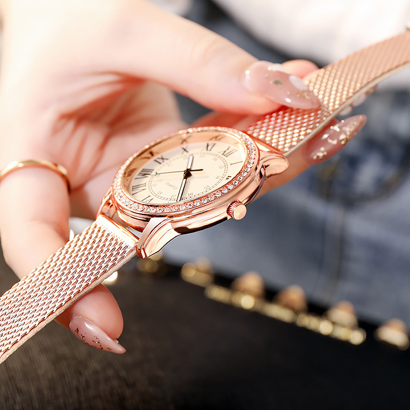 Roman Neue minimalistische digitale Diamant eingelegte leuchtende Damen-Quarzuhr_voghion.com