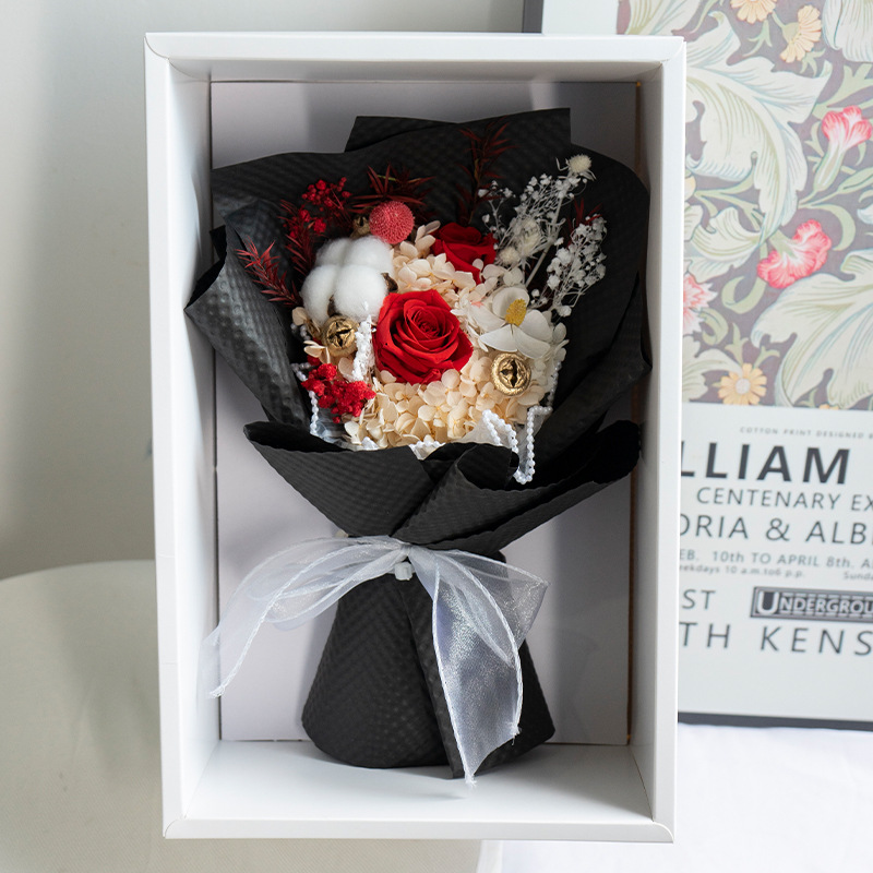 Flor inmortal ramo de flores de rosas de alta calidad día del hombre novia regalos de flores verdaderas flores de flores inmortales fábrica ramo al por mayor