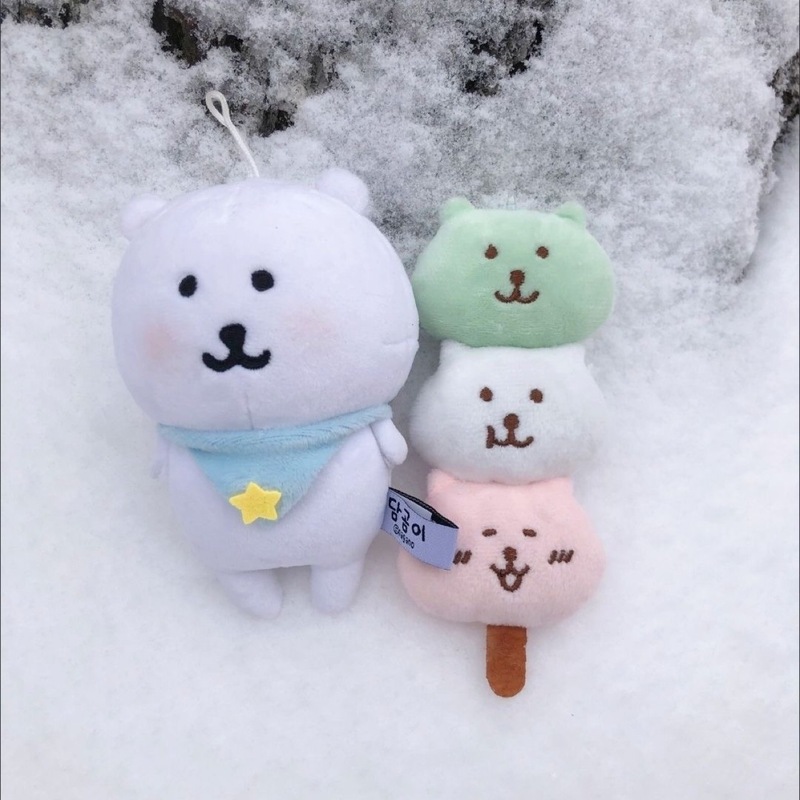 Chiiawaは熊団子がぬいぐるみを連ねていることを自嘲しています。|undefined