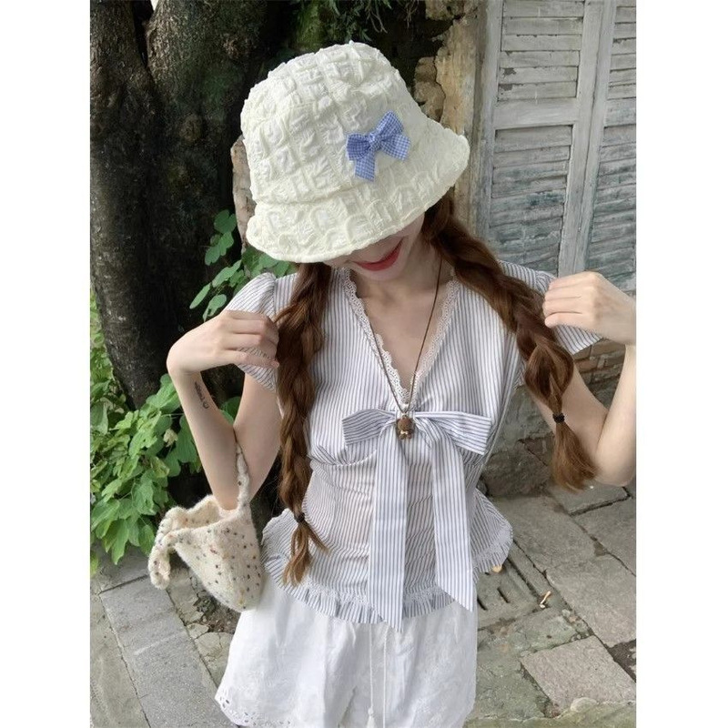 French Sweet Lace Bow Stripesd V Neck Short-Sleeved Shirt for Women Summer Beautiful Slimming Look Top