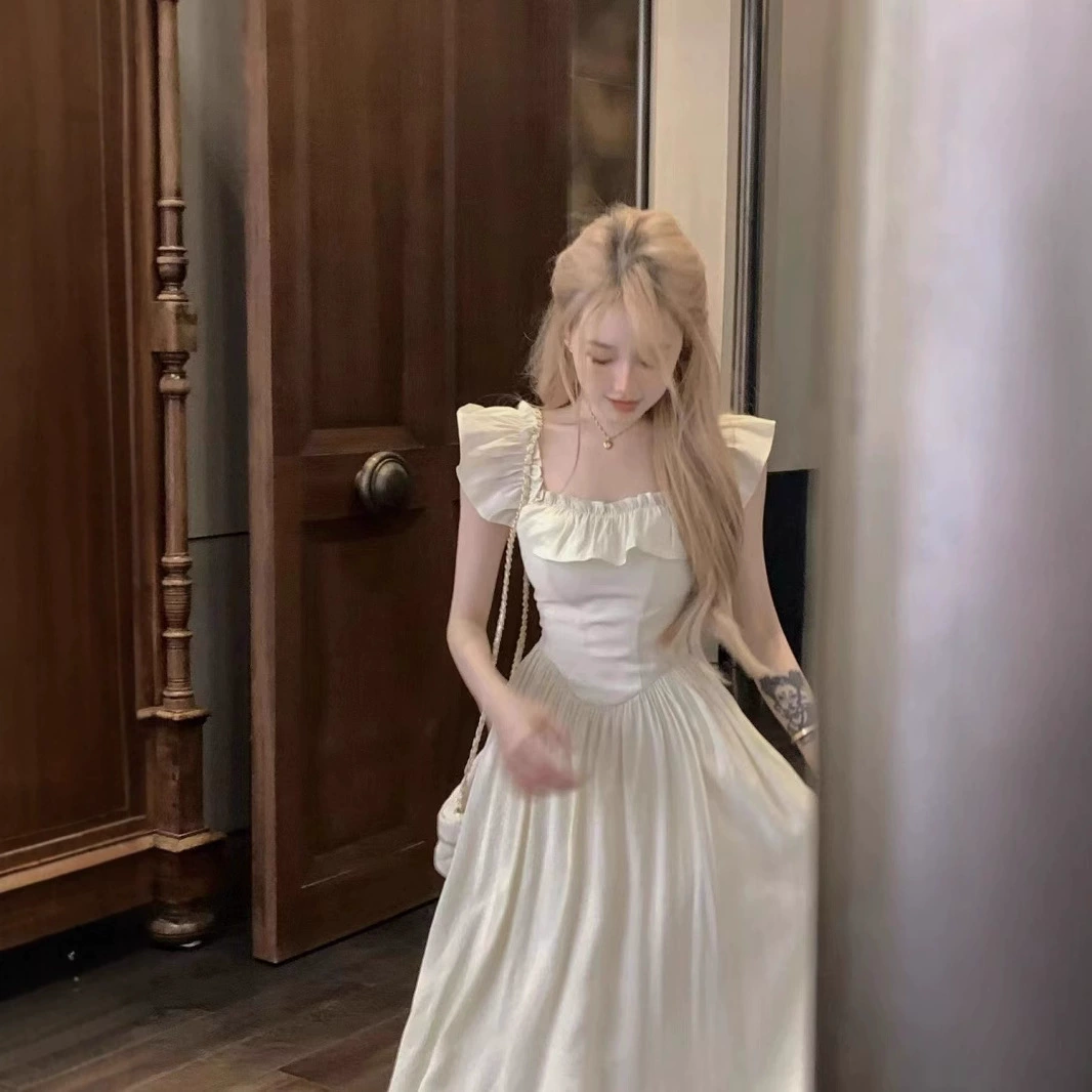 [Оригинальный метод внутри] Платье с рюшами летом новый темперамент, талия тонкая, длинная юбка