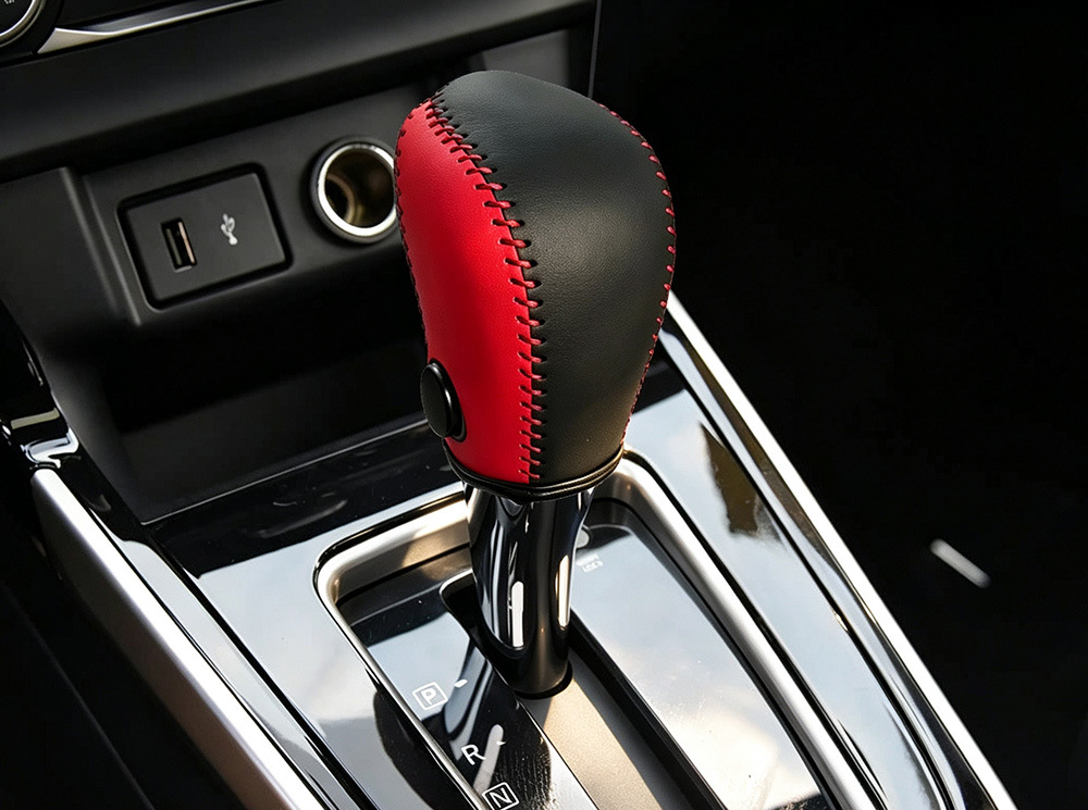 Leather car gear shift knob cover, hand-stitched, for Nissan 2012 New Sylphy, Qida, and Teana models. Also includes a handbrake cover and a gear shift cover