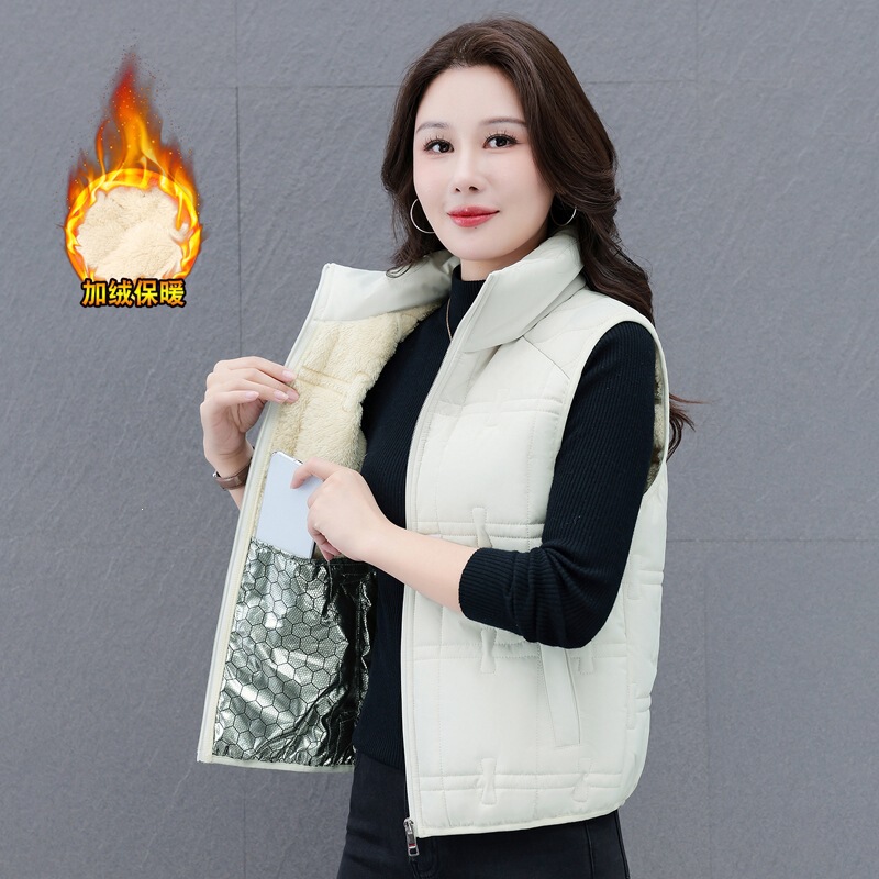 New fashion items for spring, autumn, and winter: 2026 new graphene vests for women, plus new thickened jackets for warmth New fashion items for spring, autumn, and winter: 2026 new graphene vests for women, plus new thickened jackets for warmth