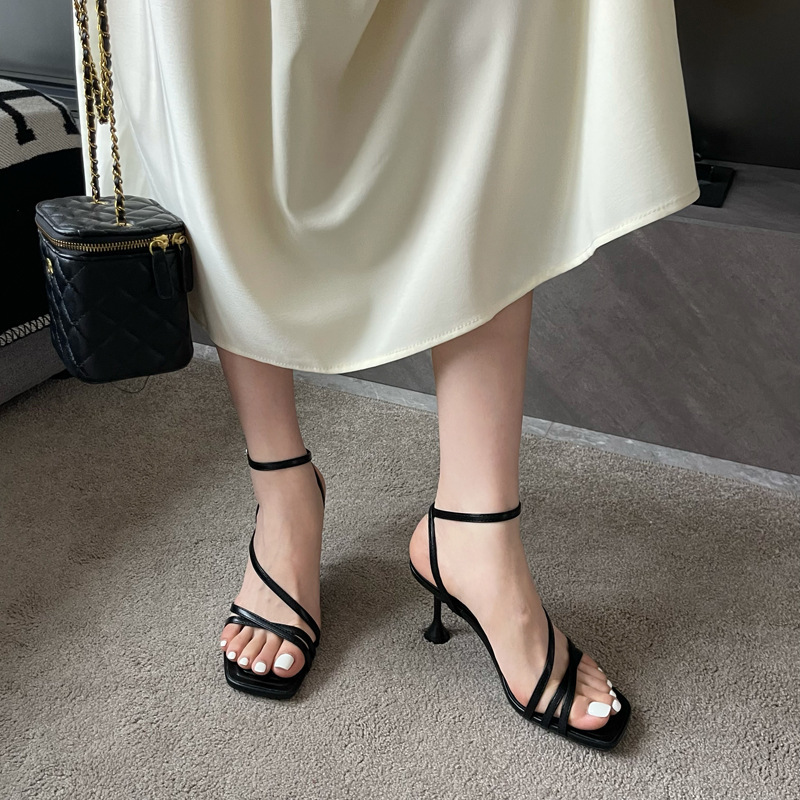 European and American Style Open Toe Square Toe High Heel Roman Sandals Women's Spring/Summer 2024 New Fashion Thin Heel Buckle Shoes