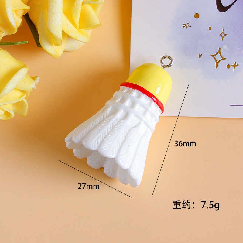 노란 모자 배드민턴 (손톱 포함)