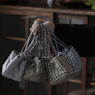 First seen single Cup Master Cup storage bag handmade soil fabric return to simplicity small cloth bag embroidered logo