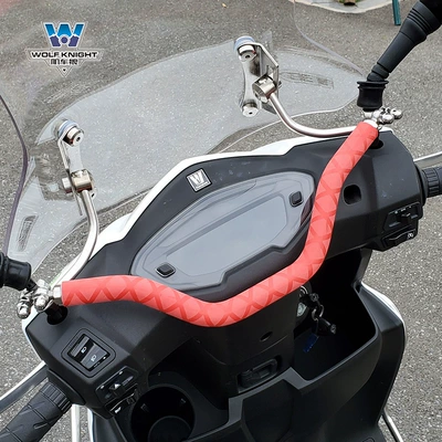 Motorcycle bumper for urban Eagle luxury AFR125 crossbar - afr125-bottom-threaded-red