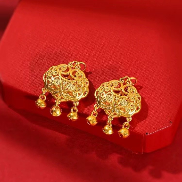 Kullapood liivaga kuldse liblikaga, rahu ripatsiga, pika elueaga rikkaliku lukuga kaelakee, mida saata tüdruksõbrale vask-kullatud ehted_voghion.com