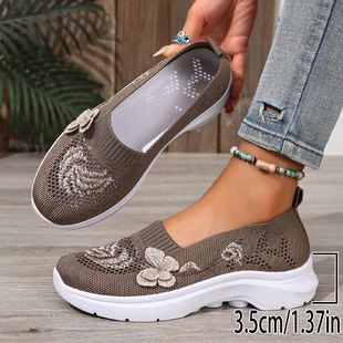 �羳Ь��Ů�ļ��¿��p��͸����ĥ��Ь�ճ����e�ٴ�ŮЬܛ�׋���Ь