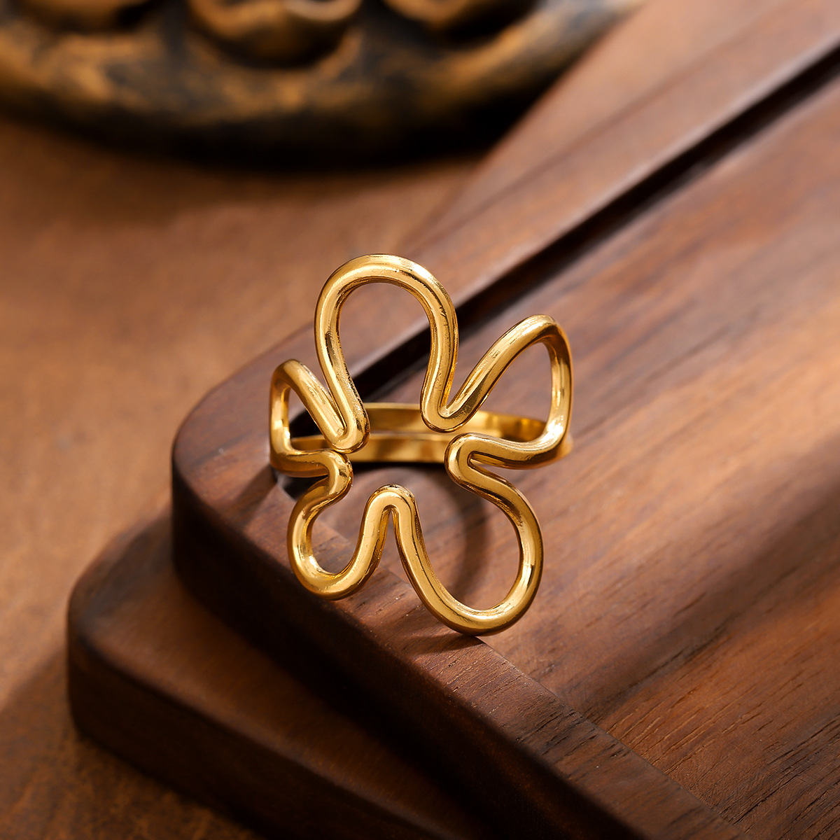 Stainless Steel Butterfly Ring Elegant Irregular Jewellery For Women_voghion.com