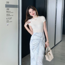 ������ë �o�pһ�w�C�ճ��ٴ������@�ݚ��|��ɫ����� 4ɫŮ�b