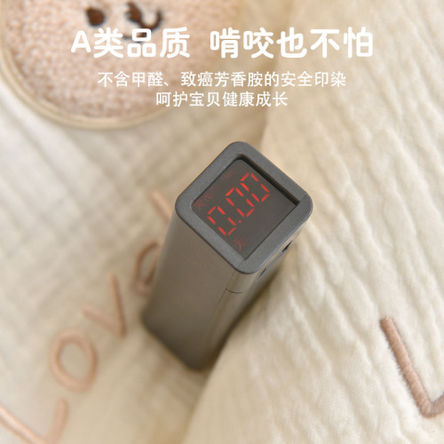 Baby quilt newborn pure cotton seersucker cartoon embroidery quilt 0-12 months baby going out autumn and winter thickened version