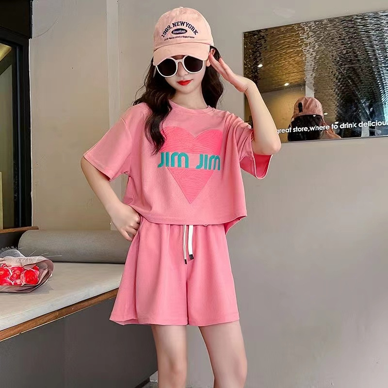 Ropa de verano para niñas traje 2023 nuevo estilo occidental ropa para niños verano para niños amor pantalones cortos de manga corta traje de dos piezas