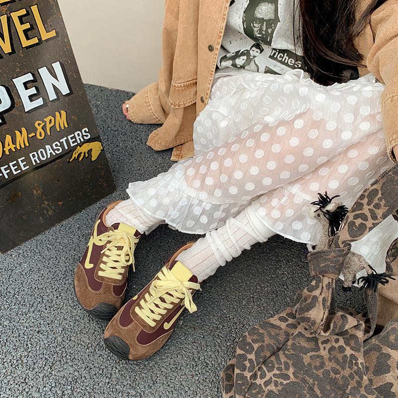 Fashionable retro GAT shoes