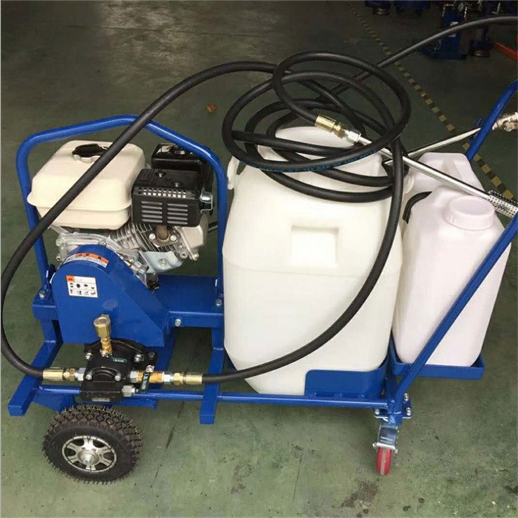 pequeño distribuidor de asfalto emulsionado mantenimiento de carreteras renovación pulverizador automático equipo de rociado de pavimento