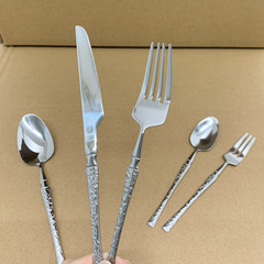 クロスボーダーの薄いステンレスの木の紋様の小さい腰の食器のアイデアのステーキのナイフのフォークのスプーンのデザートのお茶のスプーンのコーヒーのスプーンのスプーンのスプーン