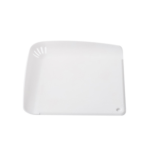 Multifunctional draining cutting board Home kitchen hanging creative plastic cutting board Small fruit cutting board cutting board