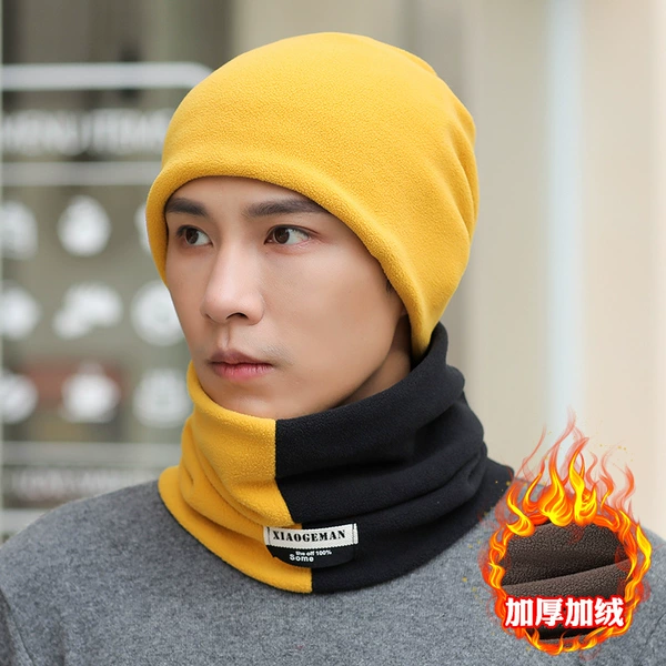 Warm set, black and yellow scarf