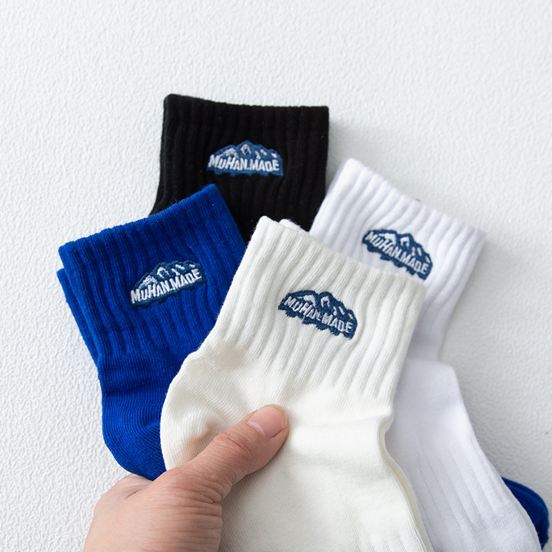 Socks Men's Short Socks Trendy Ins Trendy Brand Snow Mountain Embroidery Japanese Pure Cotton Sweat-Absorbing Anti-Stink Spring and Autumn Couple's Mid-Tube Socks for Women
